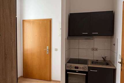 Wohnung zum Mieten in Magdeburg 355 € 47.4 m² 2 zimmer