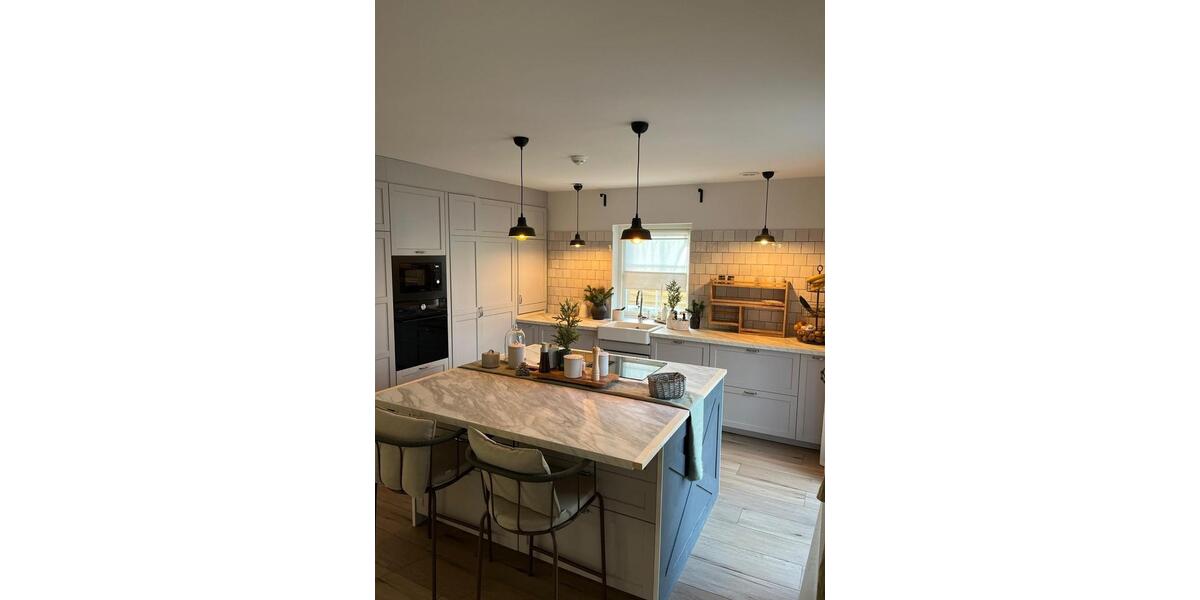 Einfamilienhaus Lütjenburg - 7 Zimmer, 180 m&sup2;, 825.000&euro; | Angebot:25384871