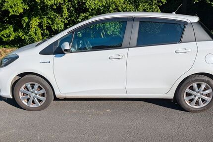 Toyota Yaris 128.000 km 8.300 &euro; Wächtersbach 63607