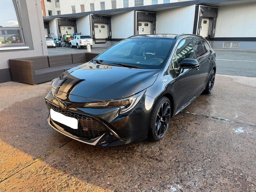 Toyota Corolla 29.650 km 28.900 € Nürnberg, Mittelfranken 90431
