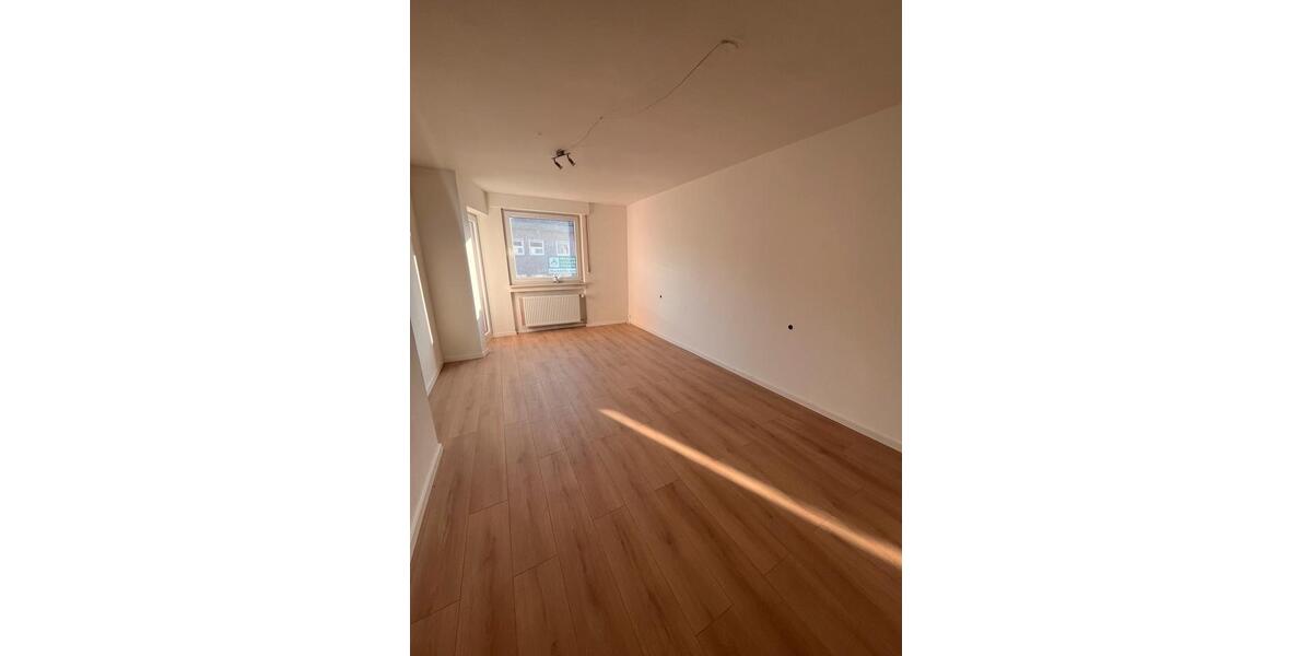 Etagenwohnung Trossingen - 3 Zimmer, 85 m&sup2;, 1.150&euro; | Angebot:25329922