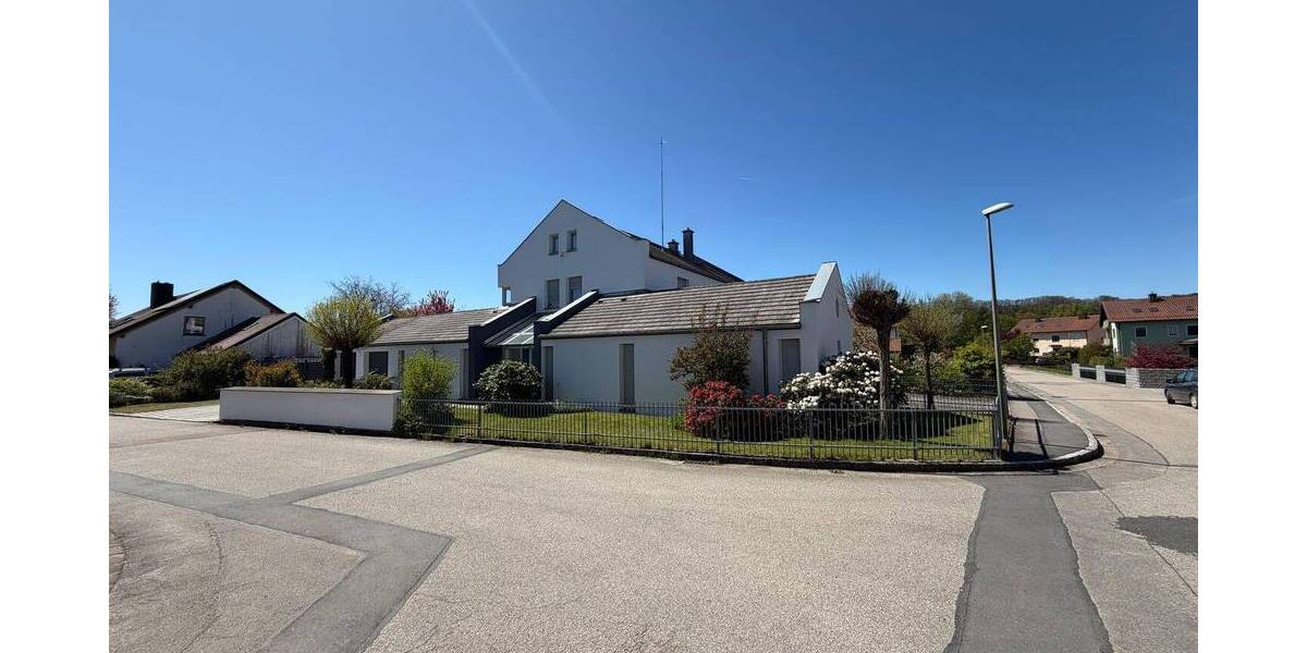 Einfamilienhaus Nabburg Perschen - 1 Zimmer, 320 m&sup2;, 650.000&euro; | Angebot:26714000