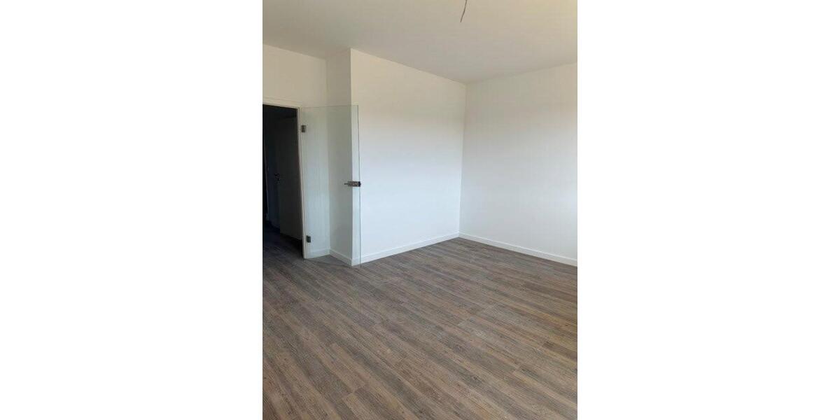 Etagenwohnung Demmin - 3 Zimmer, 66 m&sup2;, 480&euro; | Angebot:20097134
