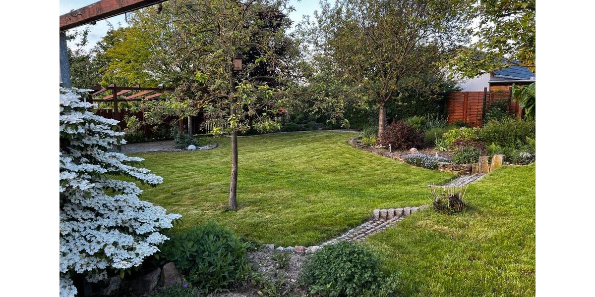 Einfamilienhaus Meuselwitz - 6 Zimmer, 115 m&sup2;, 210.000&euro; | Angebot:26990885
