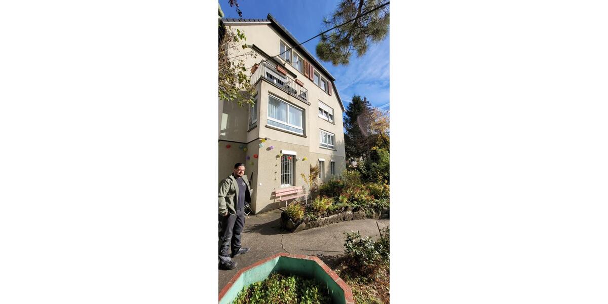 Dachgeschoßwohnung Stuttgart Luginsland - 2 Zimmer, 46 m&sup2;, 230.000&euro; | Angebot:26712112