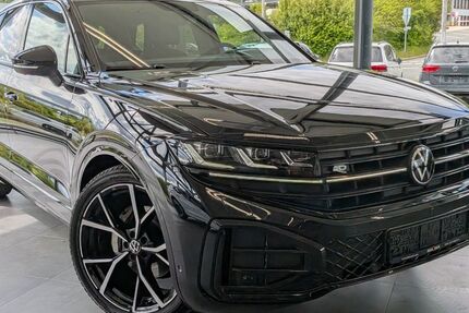 VW Touareg 13.403 km 73.950 &euro; Naila 95119