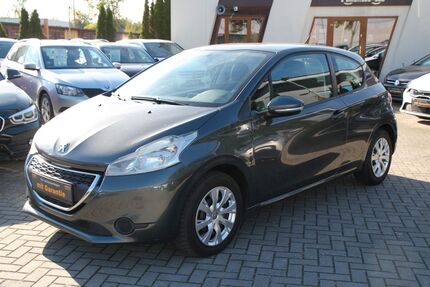 Peugeot 208 99.862 km 6.690 &euro; Falkensee 14612