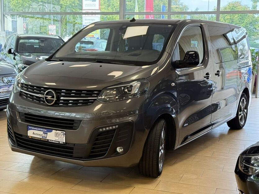 Zafira Life