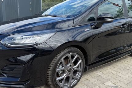 Ford Fiesta 37.000 km 17.800 &euro; Berlin 13581