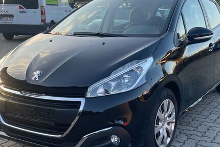 Peugeot 208 33.152 km 9.490 € Göttingen 37081
