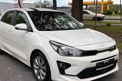 Kia Rio 230.000 km 6.750 &euro; Köln 51107