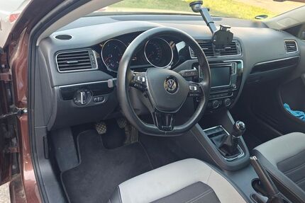 VW Jetta 35.000 km 12.200 &euro; Nürnberg 90491