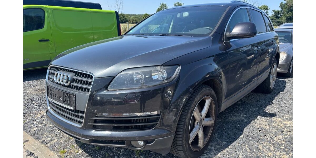 Audi Q7 350.000 km 4.200 &euro; Wildau 15745