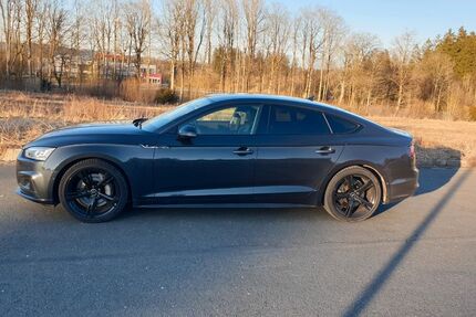 Audi A5 71.500 km 35.450 &euro; Clausthal-Zellerfeld 38678