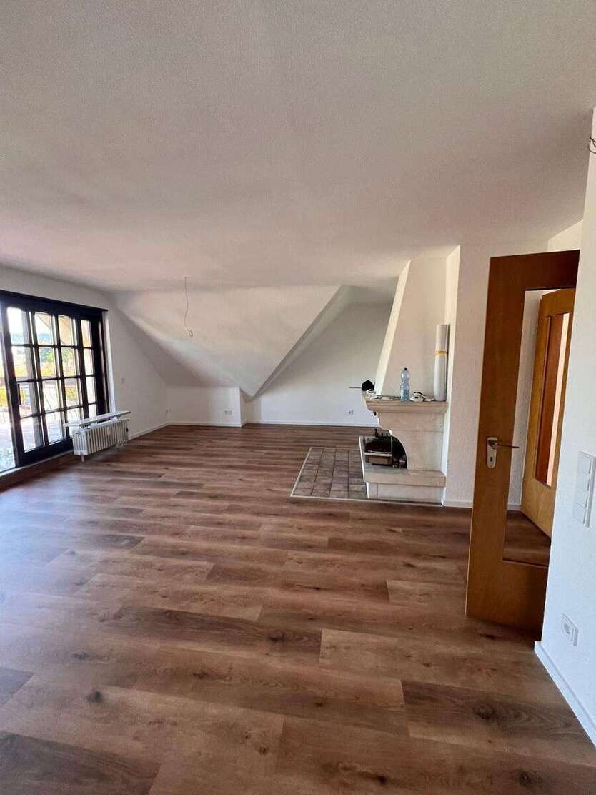 Wohnung zum Mieten in Sandhausen 1.210 € 111 m² 3 zimmer