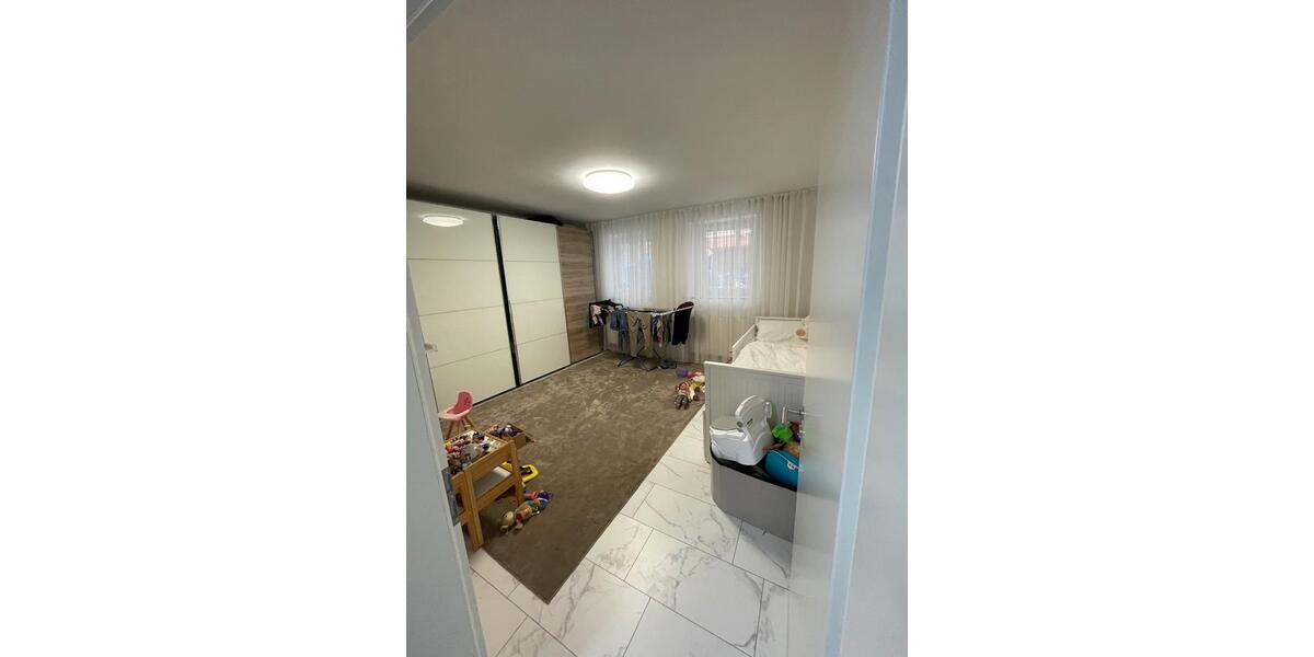 Reihenhaus Eichstätt - 6 Zimmer, 126 m&sup2;, 600.000&euro; | Angebot:25990130