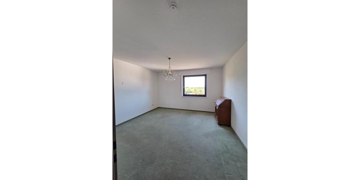 Etagenwohnung Bielefeld Jöllenbeck - 3 Zimmer, 84 m&sup2;, 156.000&euro; | Angebot:27122785
