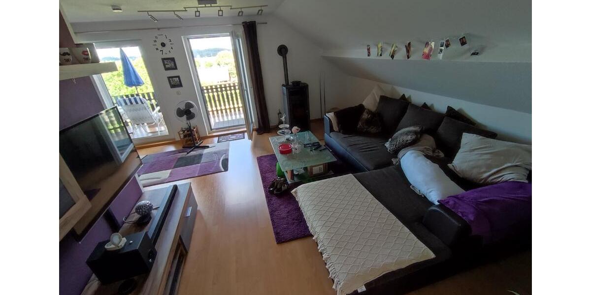 Dachgeschoßwohnung Burgau - 2 Zimmer, 88 m&sup2;, 990&euro; | Angebot:25456464