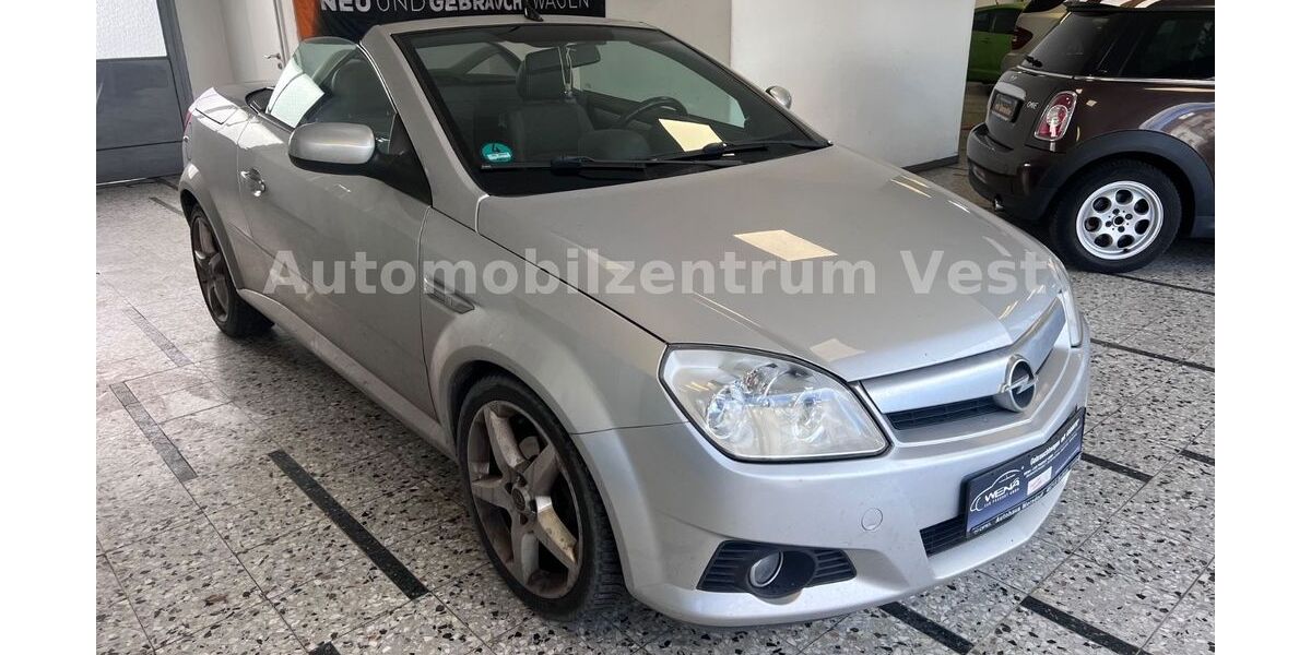 Opel Tigra 195.000 km 1.980 &euro; Recklinghausen 45657