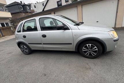 Opel Corsa 89.000 km 1.500 &euro; Frankfurt am Main 60528