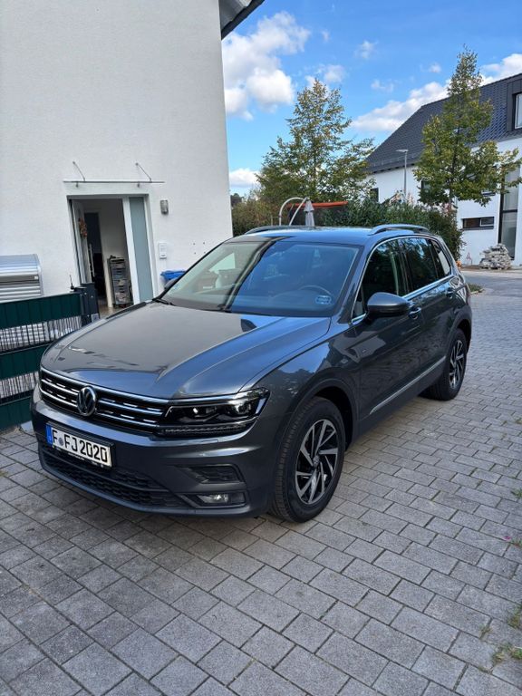 VW Tiguan 78.863 km 22.900 € Kronberg 61476