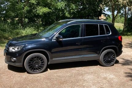 VW Tiguan 141.900 km 9.999 &euro; Bad Ditzenbach 73342