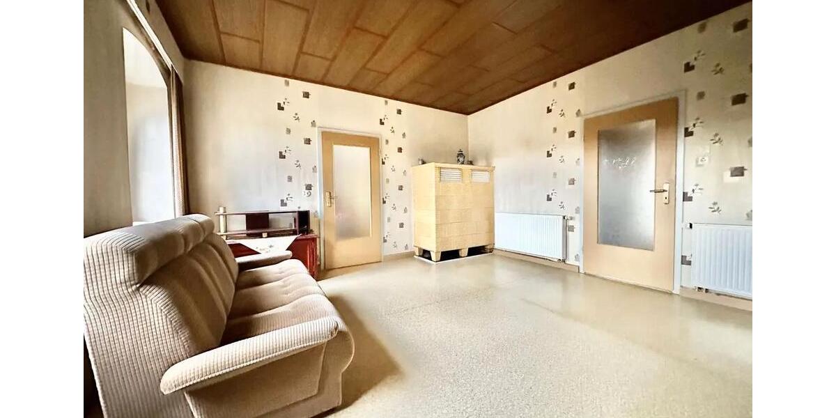 Mehrfamilienhaus, Wohnhaus Aschersleben - 7 Zimmer, 186 m&sup2;, 55.000&euro; | Angebot:26971199