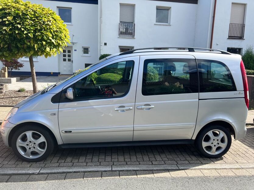 Mercedes-Benz Vaneo 99.000 km 5.490 € Essen 45277