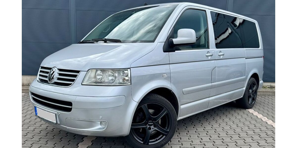 VW T5 Transporter 221.950 km 14.950 &euro; Oelsnitz 09376