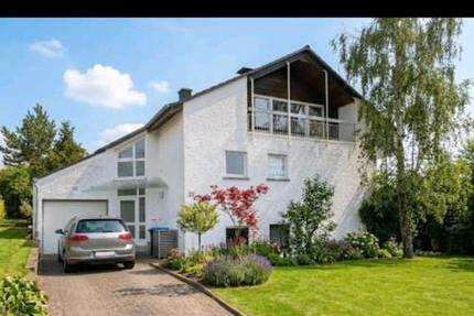 Haus Wittlich - 8 Zimmer, 200 m&sup2;, 530.000&euro; | Angebot:26511030