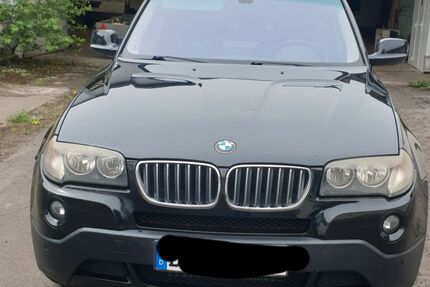 BMW X3 290.000 km 3.650 &euro; Düren 52353