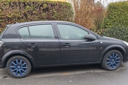 Opel Astra 136.000 km 3.800 &euro; Maintal 63477