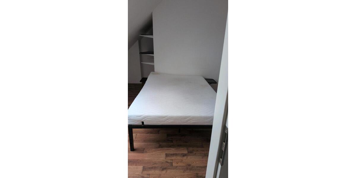 Etagenwohnung Borken - 6 Zimmer, 180 m&sup2;, 200.000&euro; | Angebot:26412233