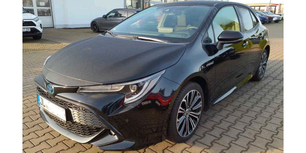 Toyota Corolla 25.000 km 21.000 &euro; Möser 39291
