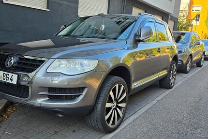 VW Touareg 261.000 km 4.000 &euro; Pforzheim 75175