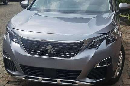 Peugeot 5008 90.450 km 14.850 &euro; Materborn (Kleve) 47533