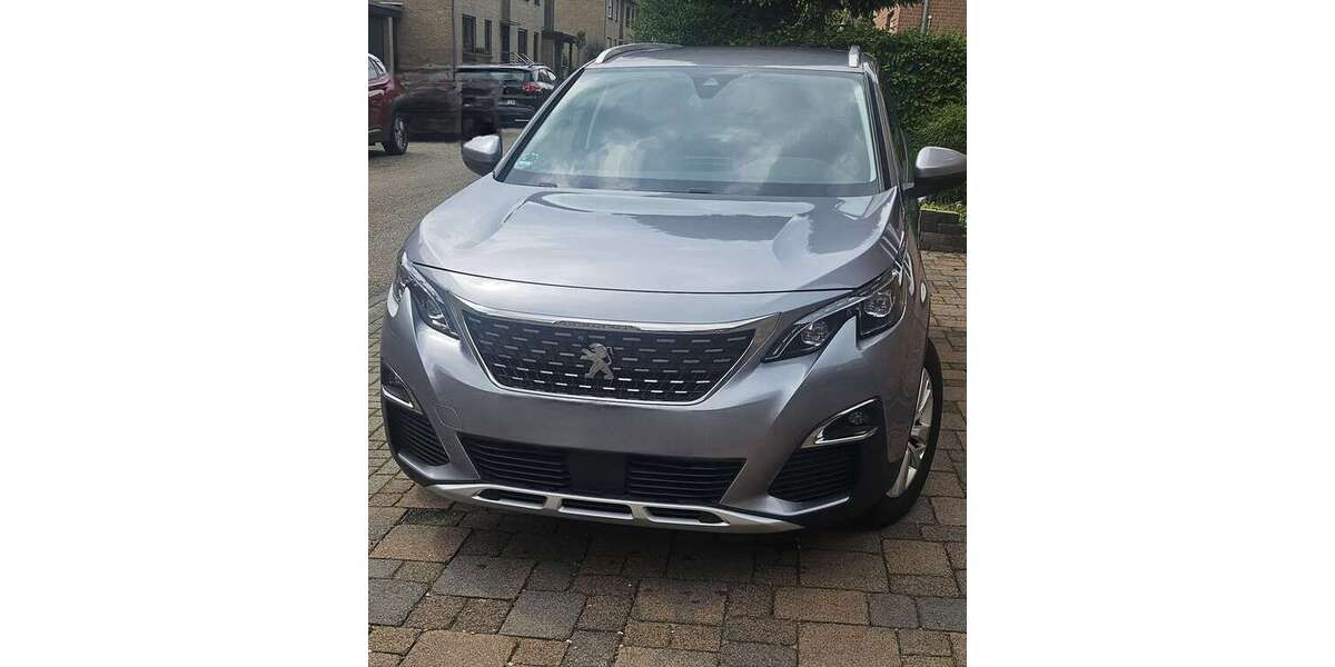 Peugeot 5008 90.450 km 14.850 &euro; Materborn (Kleve) 47533