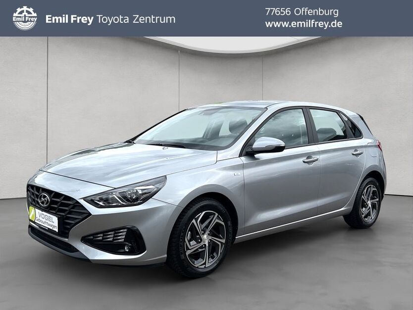 i30