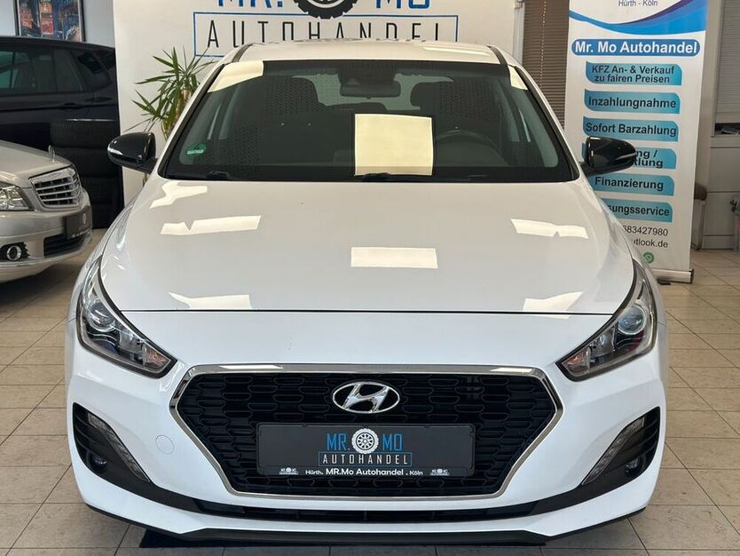 i30