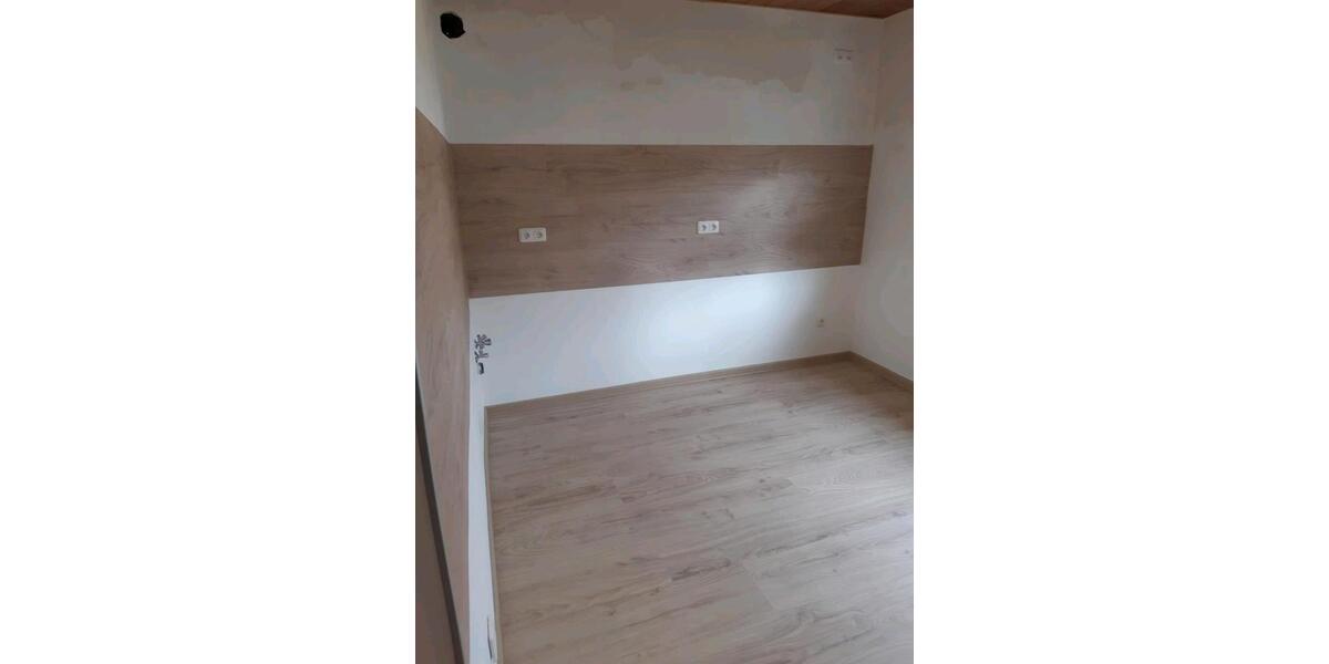 Erdgeschoßwohnung Mücke - 4 Zimmer, 98 m&sup2;, 700&euro; | Angebot:26412905