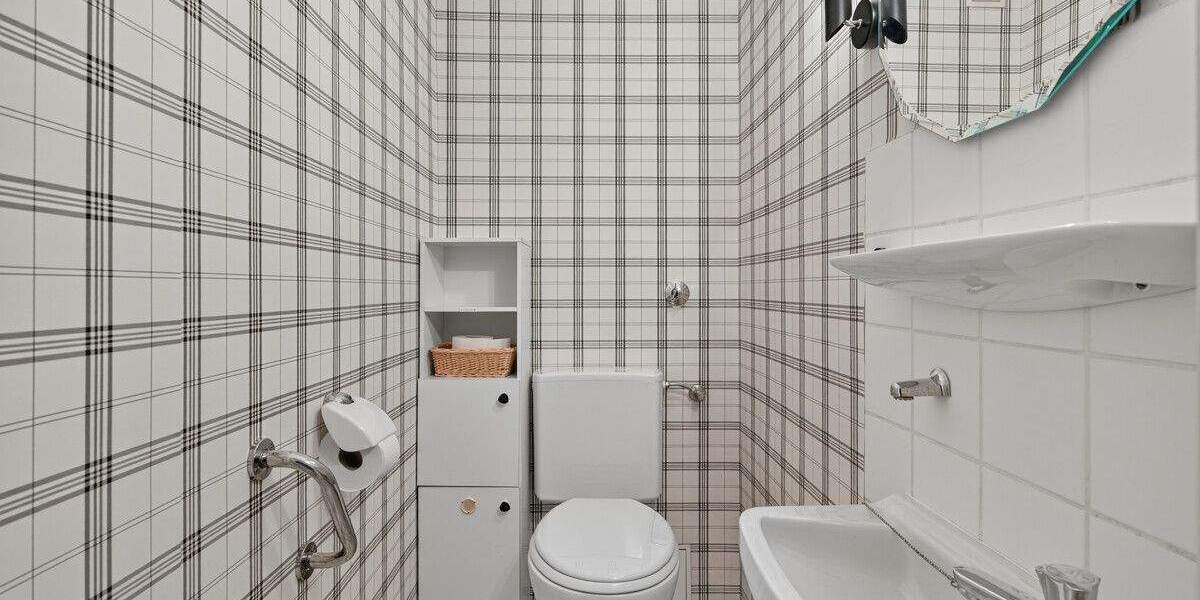 Etagenwohnung Karlsruhe / Waldstadt Waldstadt - 4 Zimmer, 119 m&sup2;, 439.000&euro; | Angebot:24860426