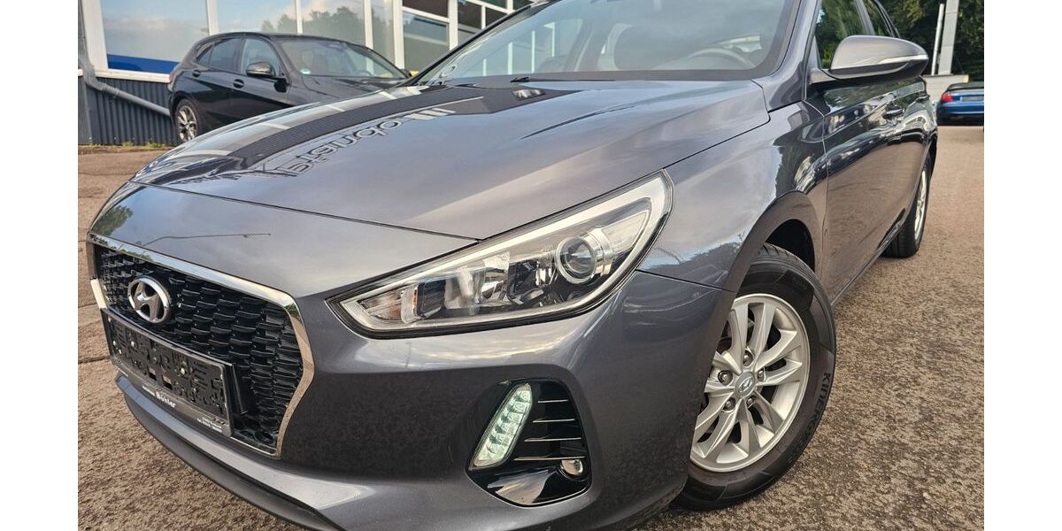 Hyundai i30 96.000 km 9.890 &euro; Kaiserslautern 67663