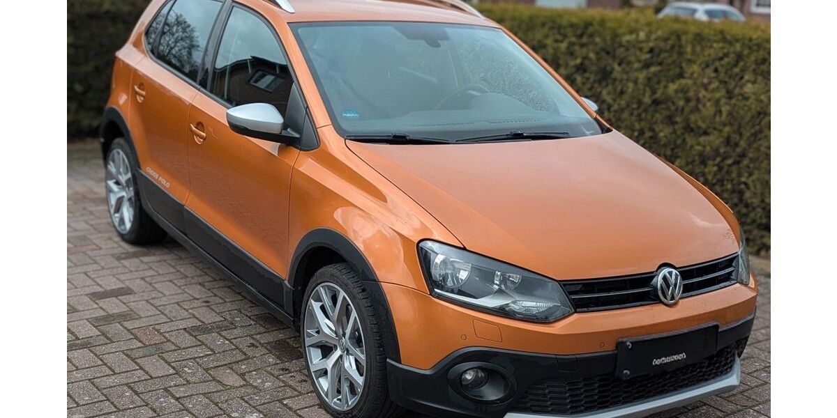 VW Polo 112.700 km 8.900 &euro; Großefehn 26629