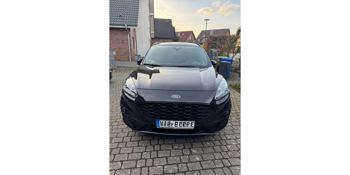 Ford Kuga 63.000 km 22.700 &euro; Nettetal 41334