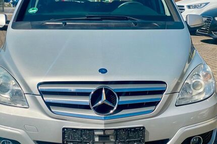 Mercedes-Benz B 200 175.400 km 4.990 &euro; Kelsterbach 65451