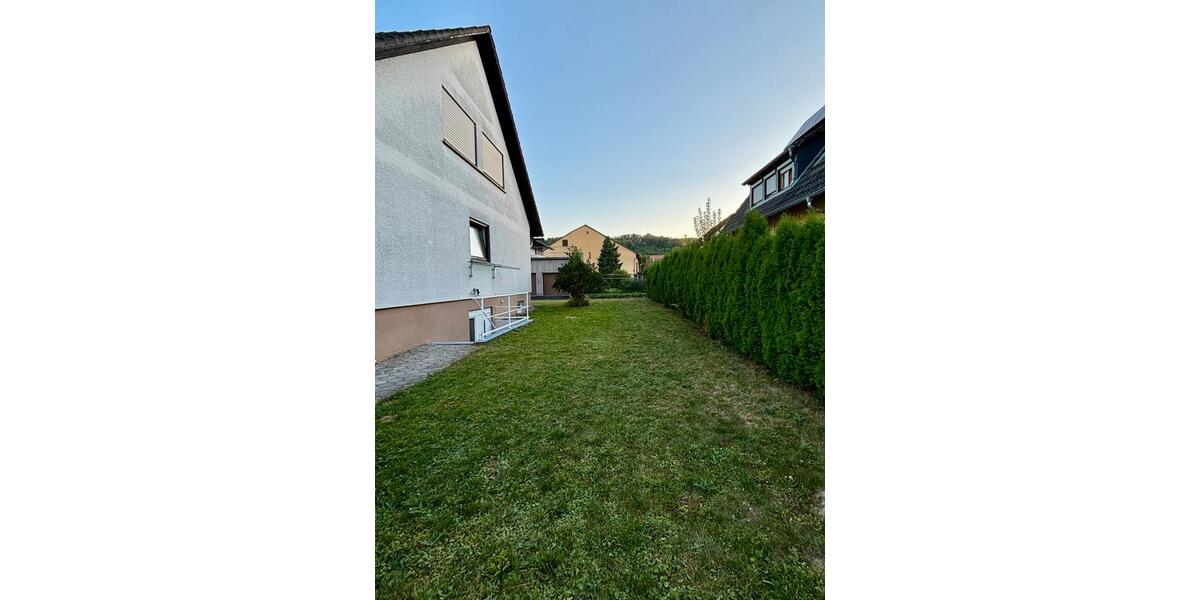 Etagenwohnung Tauberbischofsheim - 2 Zimmer, 85 m&sup2;, 650&euro; | Angebot:26293149