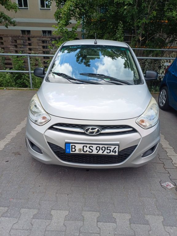 i10