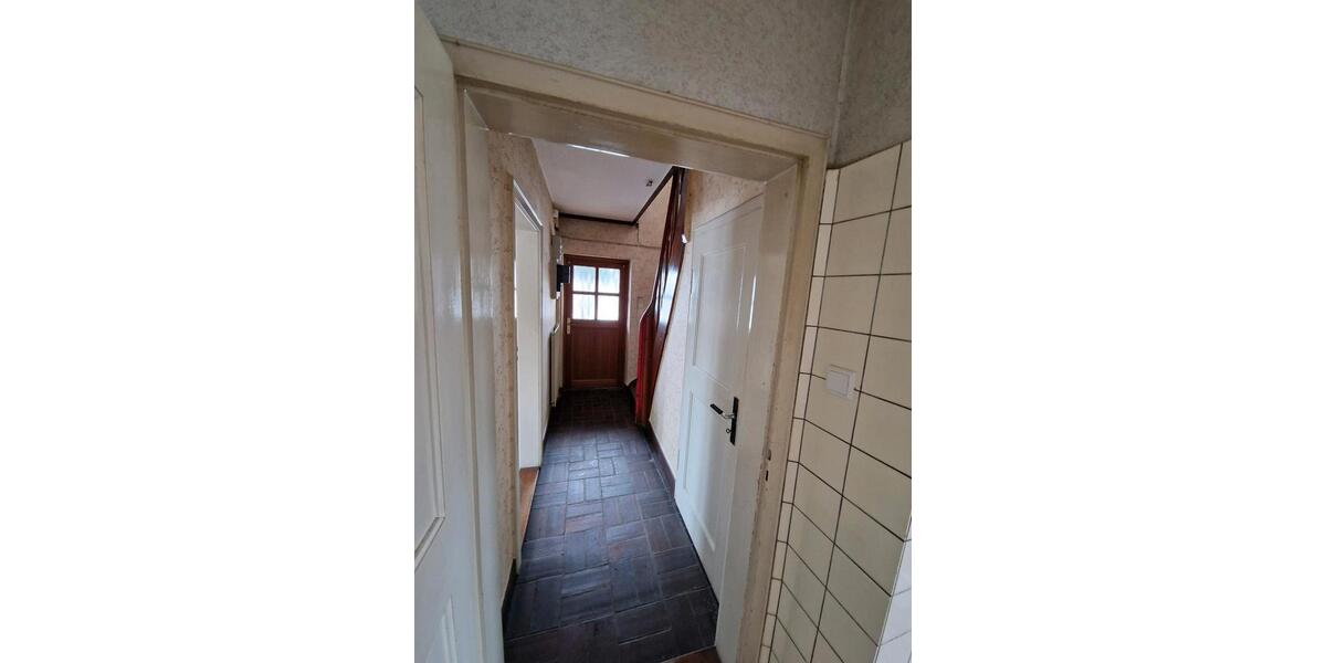 Etagenwohnung Hankensbüttel - 4.5 Zimmer, 95 m&sup2;, 800&euro; | Angebot:25381891