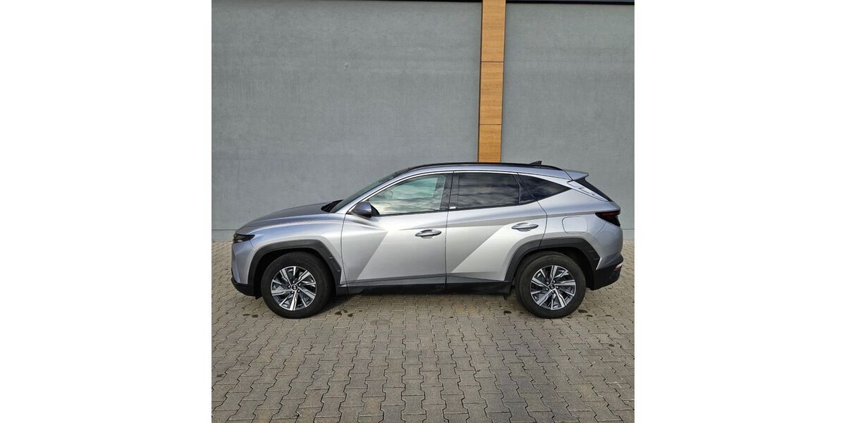 Hyundai TUCSON 74.500 km 23.400 € Obrigheim 67283