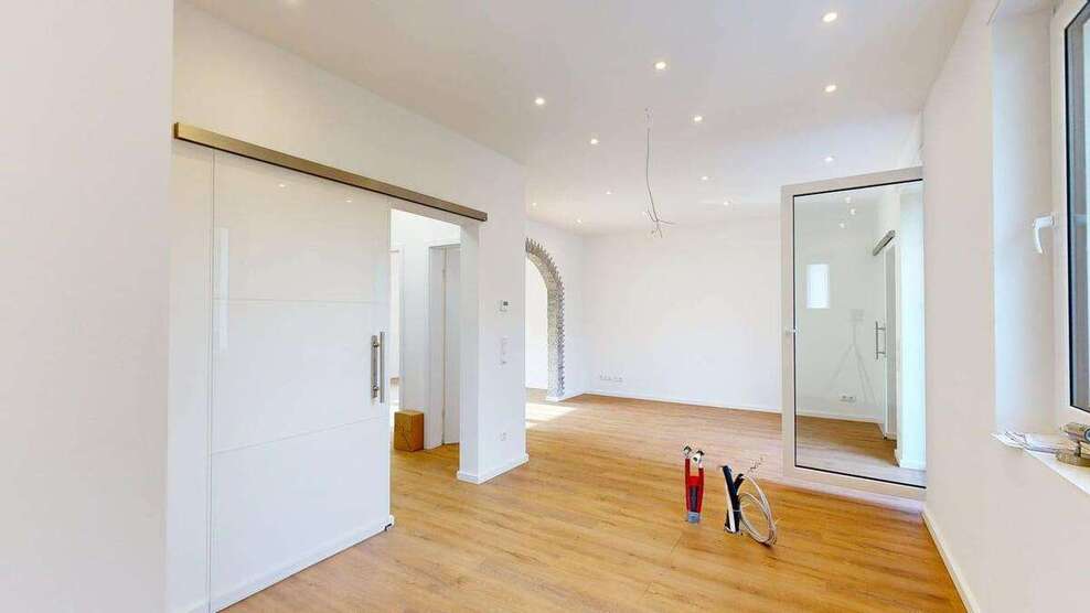 Haus zum Mieten in Kelsterbach 2.580 € 158 m² 6 zimmer